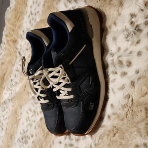 Mens CAT steel toe work shoes